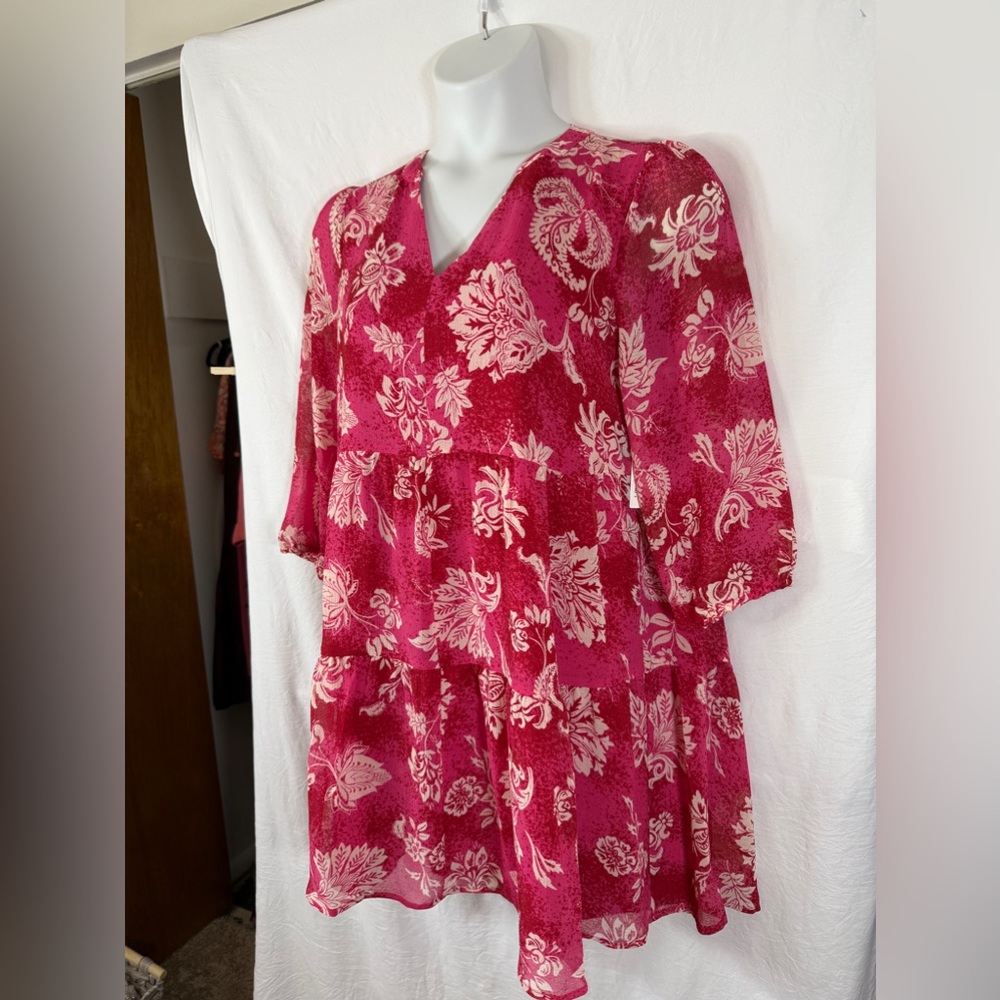 89th & Maddison Rose Res White Floral Tiered Mini Dress Size M NWT SKU0726 - Picture 5 of 11